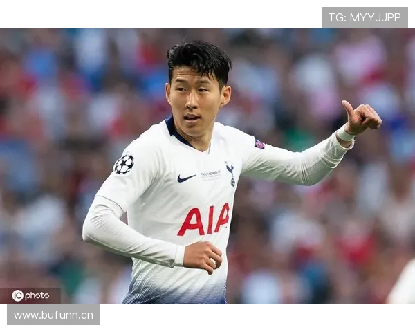 孙兴慜互动热情高涨，展现出球星的温暖人心魅力