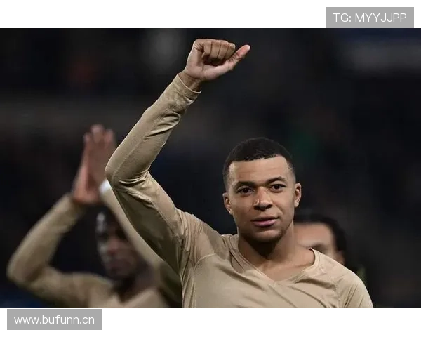 姆巴佩出任左边锋位置表现稳健，进攻威胁持续提升