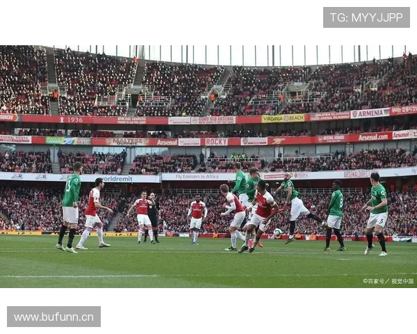 英超榜首争霸战况激烈，争冠格局持续胶着