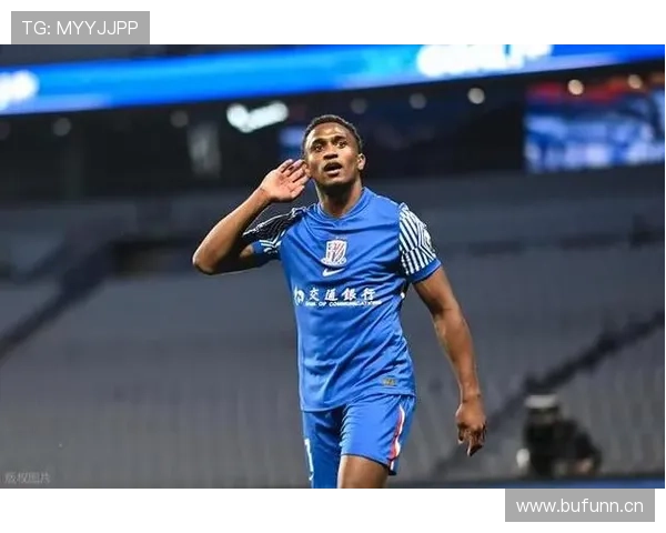 上海申花外援高效但进攻缺乏层次,体系协同问题逐步显现 上海申花外援高效但进攻缺乏层次,体系协同问题逐步显现