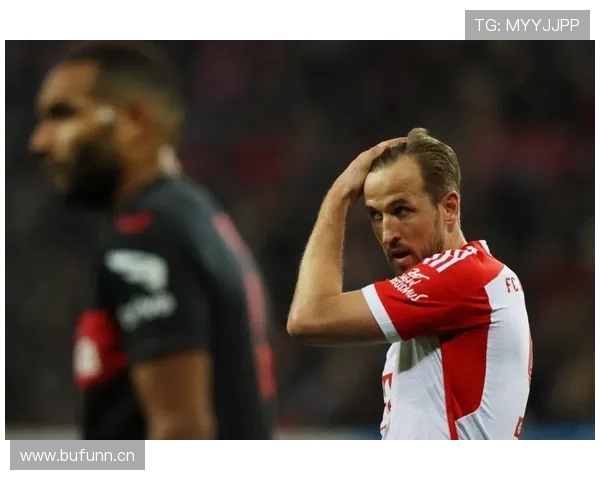 拜仁防线问题持续暴露：多轮丢球形势已对争冠走势形成制约